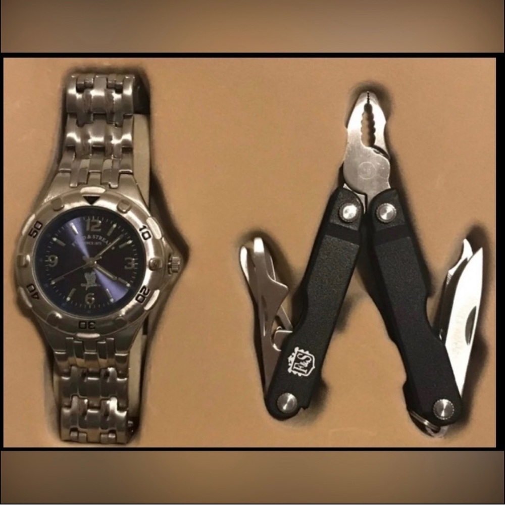 Vintage Field & Stream Stainless Steel Watch & Multi-Tool Gift Set